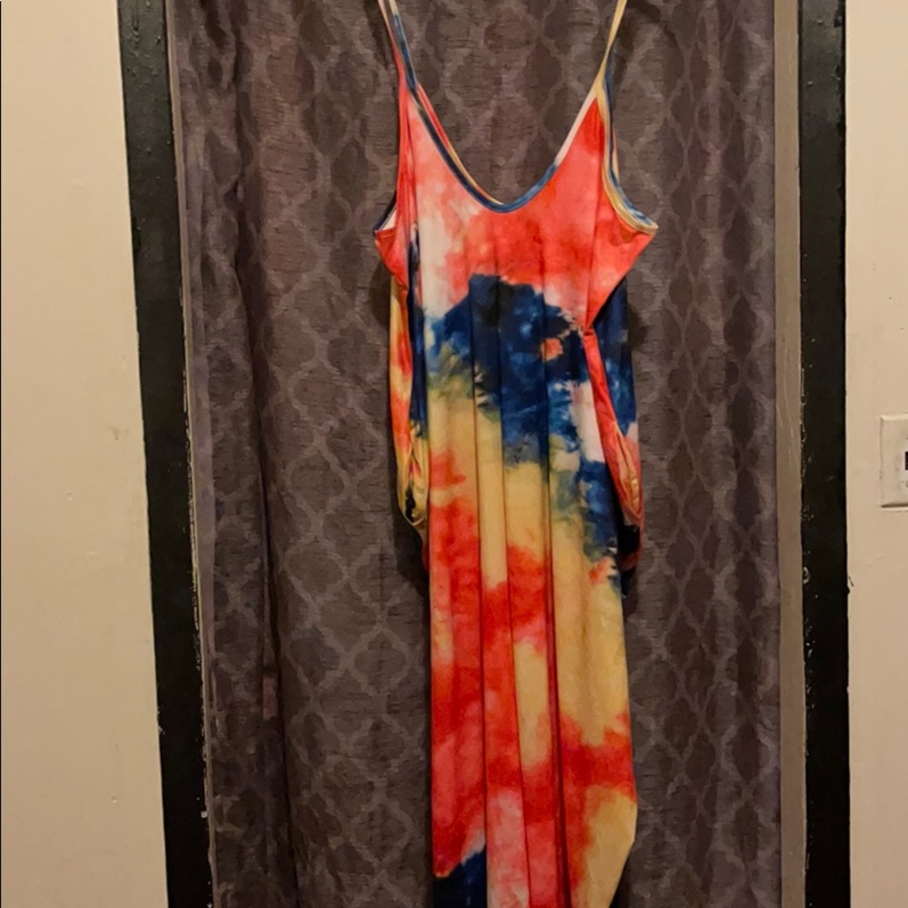 A BRAND NEW ,NEVER BEEN WORN Tie Dye Maxi Dress